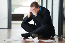 ビジネスチャットのセキュリティ事故による損害と費用 国内事例から学ぶ情報漏洩リスクと対策