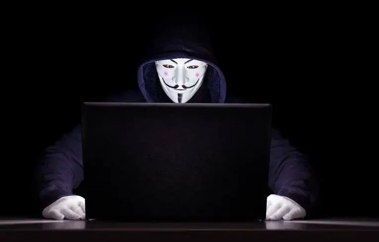 Webスキミングとは？仕組みや被害、事例・対策を解説 1